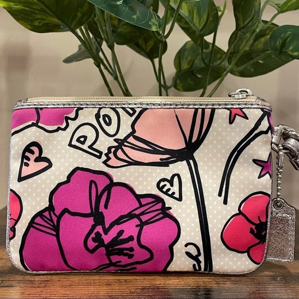 Coach Poppy Wristlet, Pink, White and Metallic Gray Zip